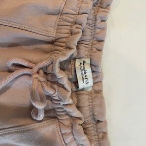 Abercrombie and Fitch Set